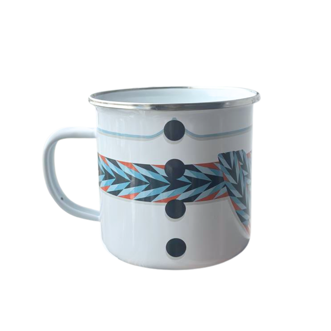 Tasse en métal